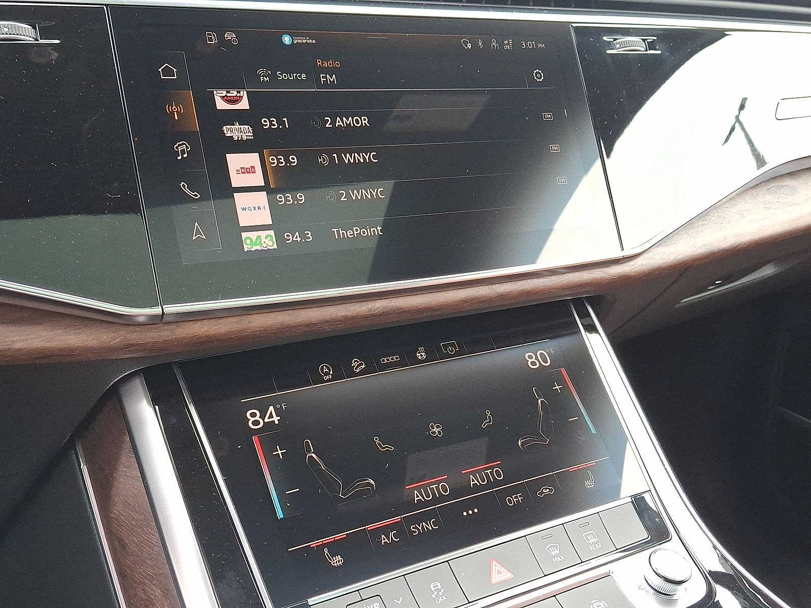 Thumbnail: 2026 Audi Q7 - 15