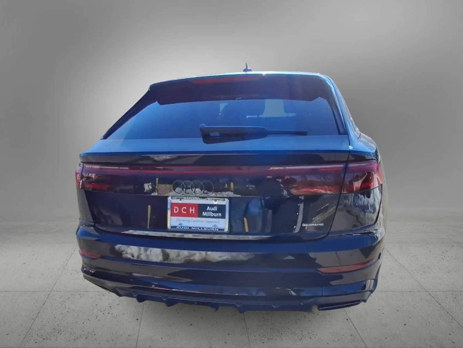 Thumbnail: 2026 Audi Q8 - 7