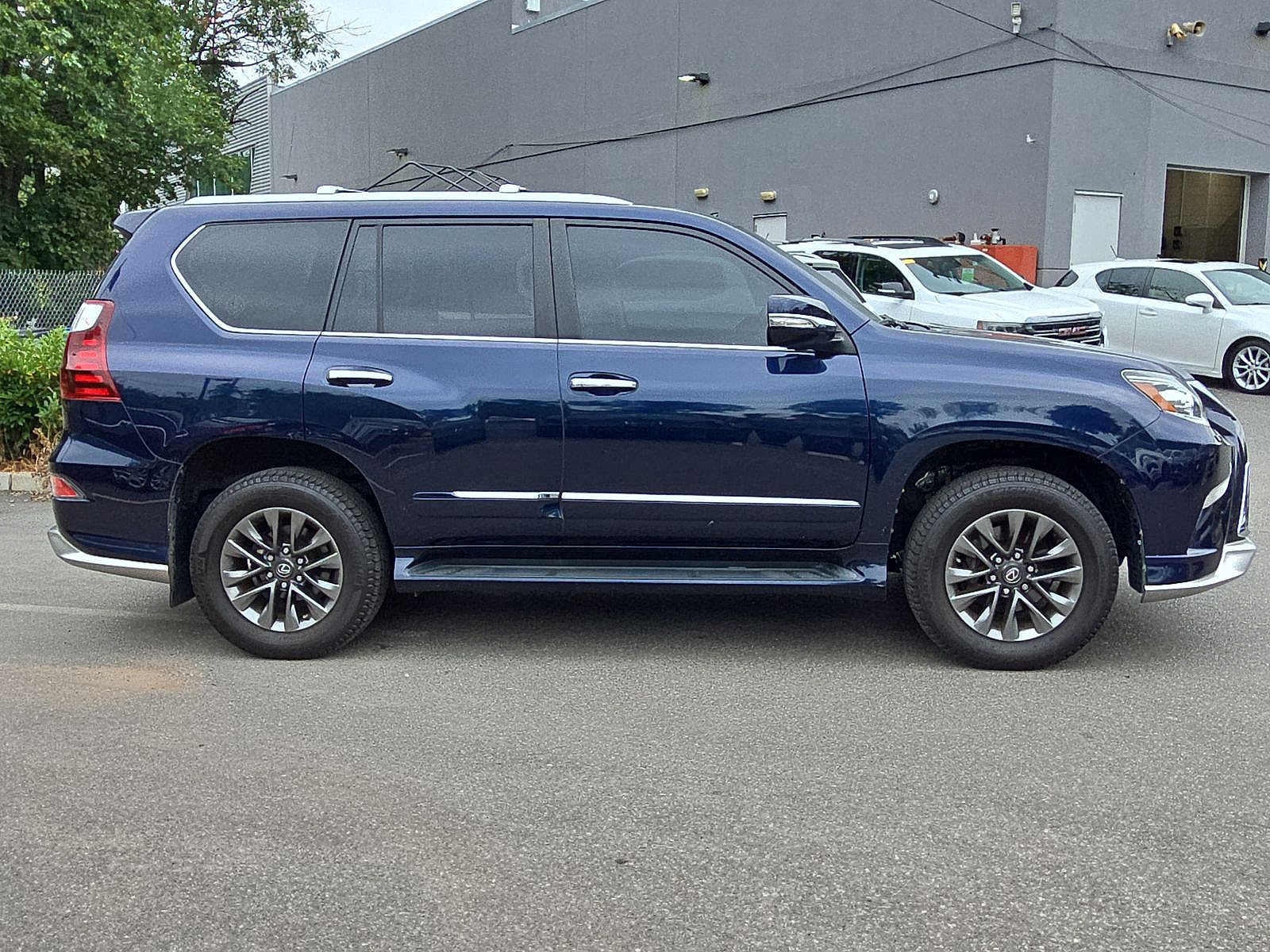 Thumbnail: 2019 Lexus GX - 32