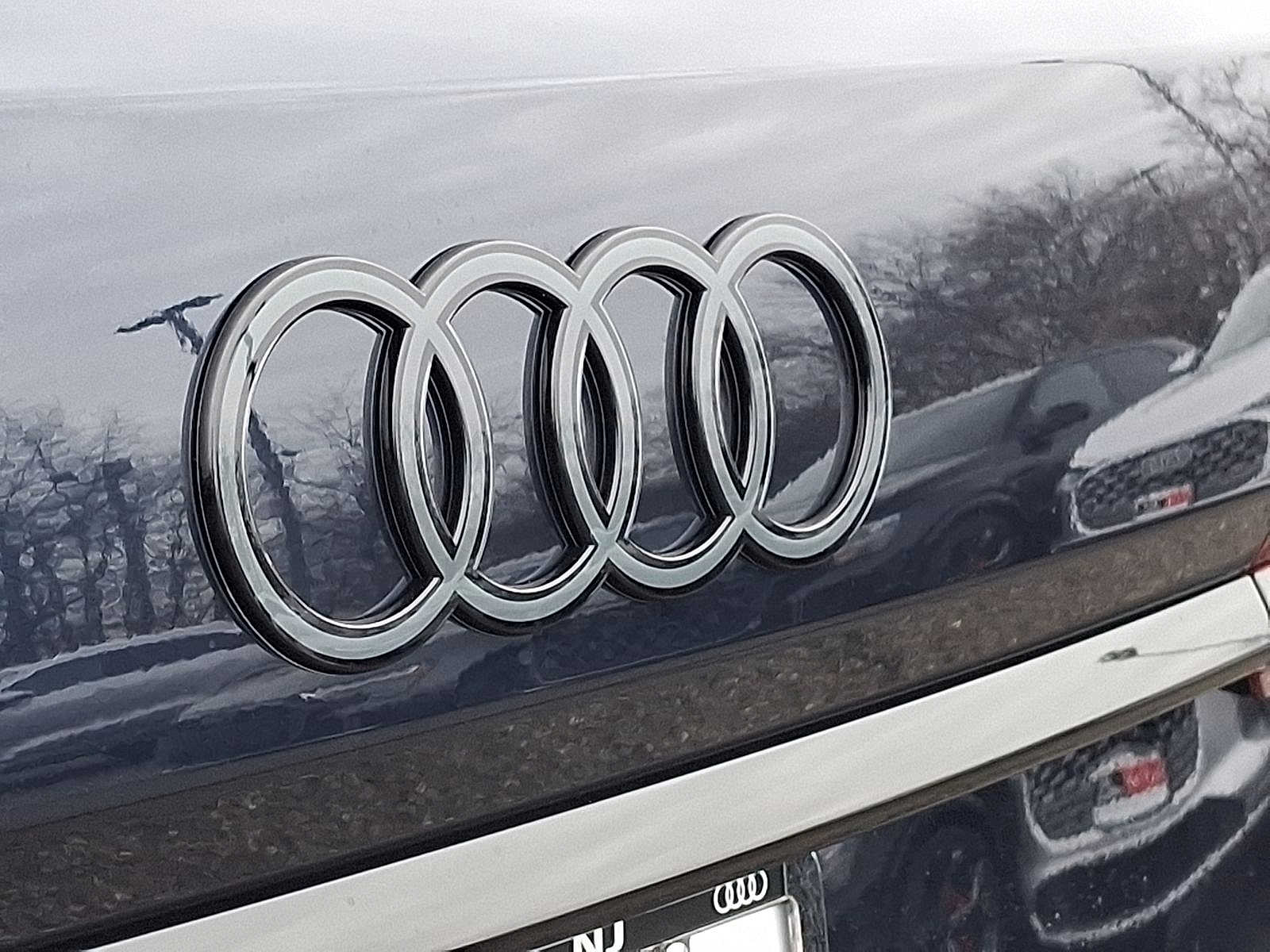 Thumbnail: 2026 Audi Q7 - 18