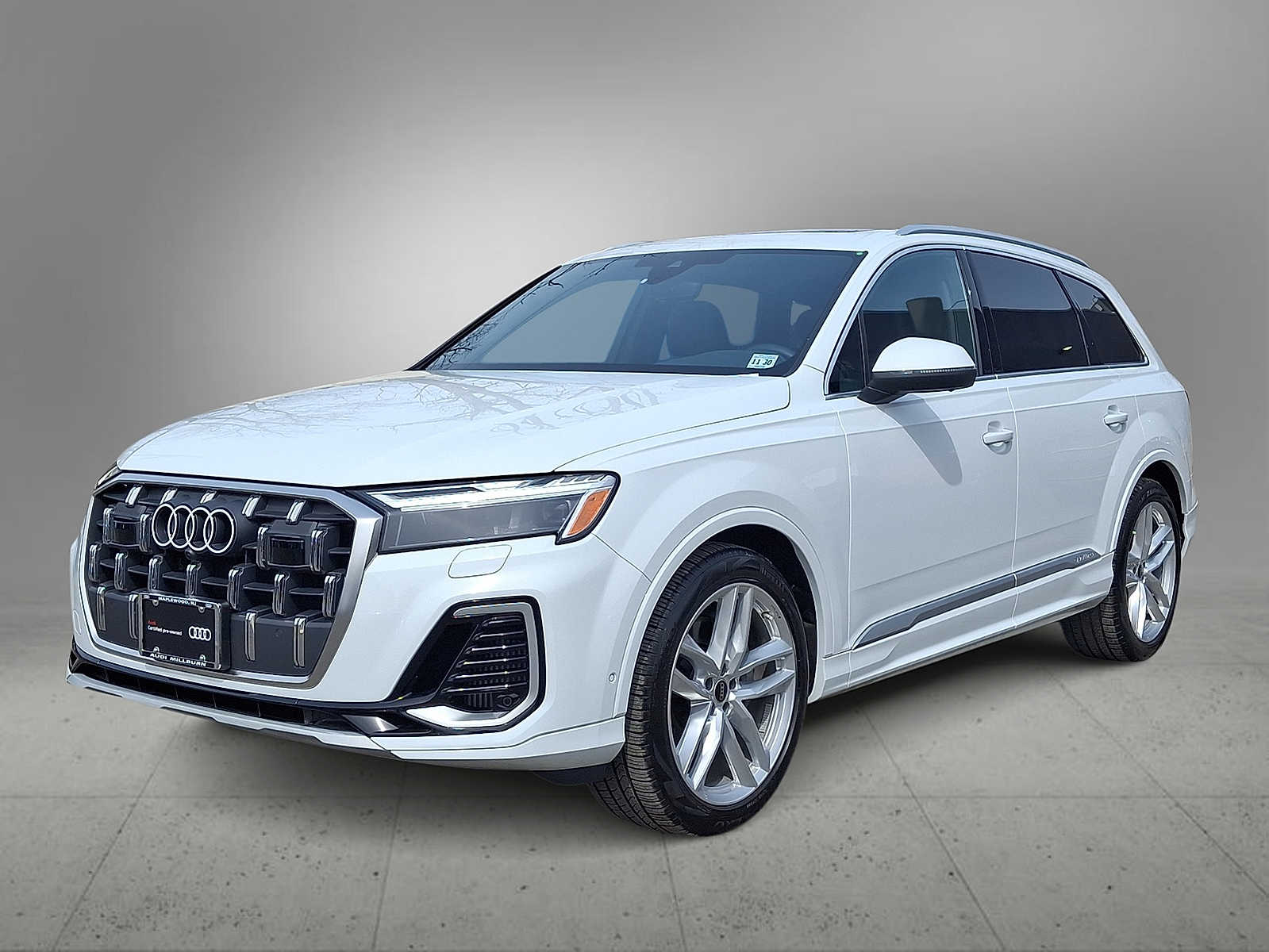 Thumbnail: 2025 Audi Q7 - 1