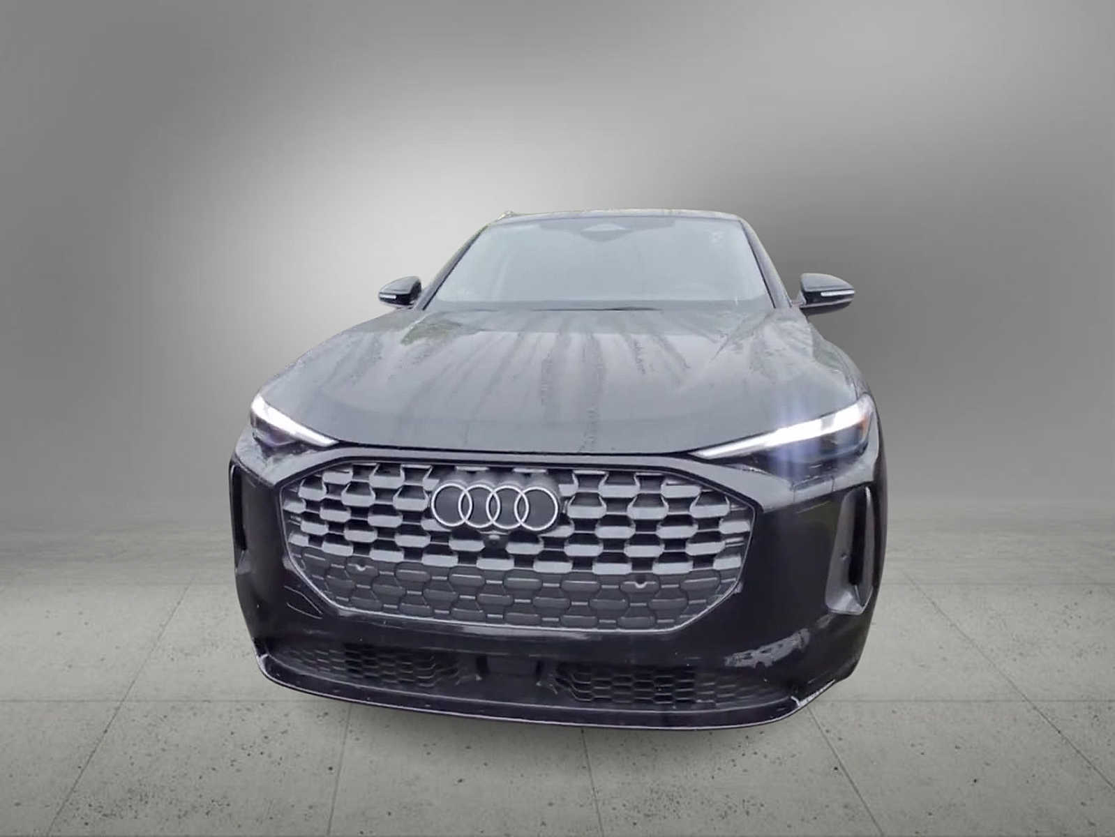 Thumbnail: 2025 Audi Q5 - 3