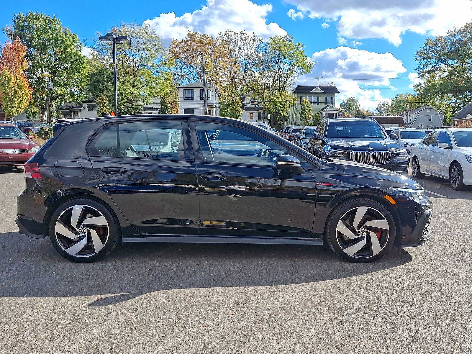 Thumbnail: 2024 Volkswagen Golf - 24