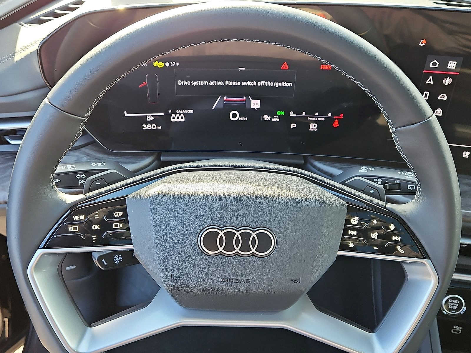 Thumbnail: 2025 Audi Q5 - 16