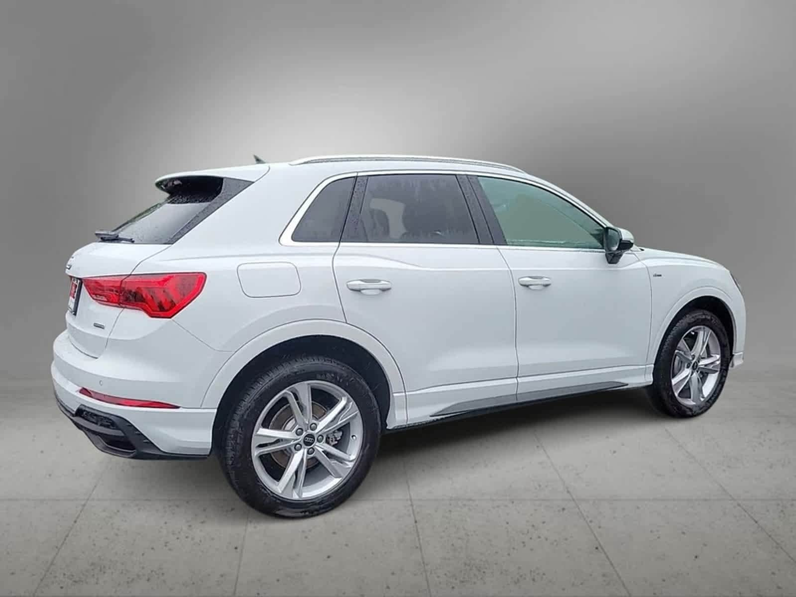 2024 Audi Q3 Premium 8