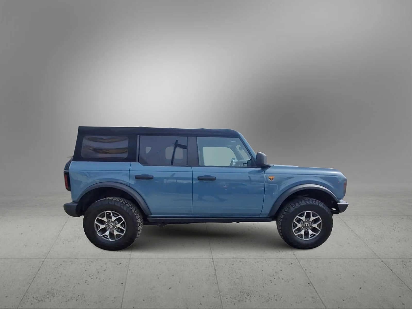 Thumbnail: 2021 Ford Bronco - 9