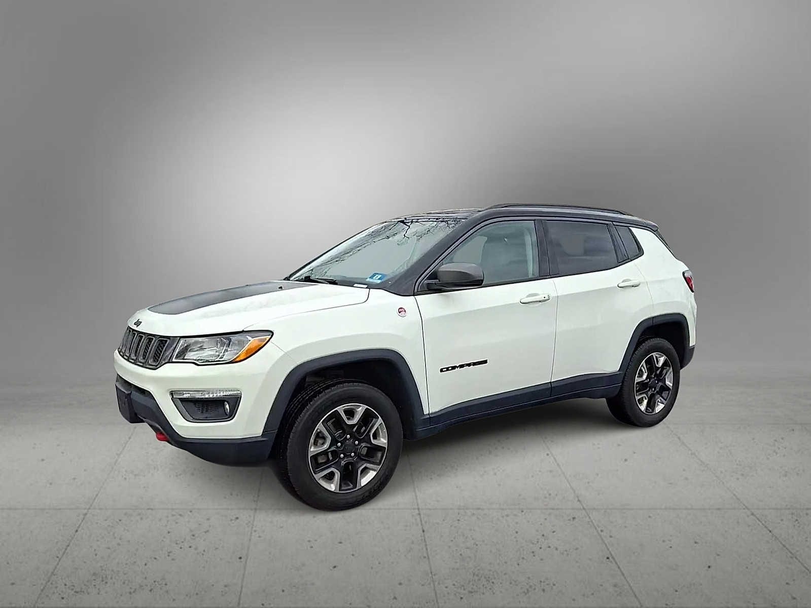 Thumbnail: 2018 Jeep Compass - 3