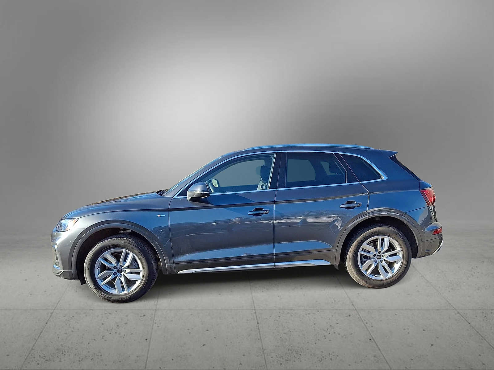 Thumbnail: 2023 Audi Q5 - 2
