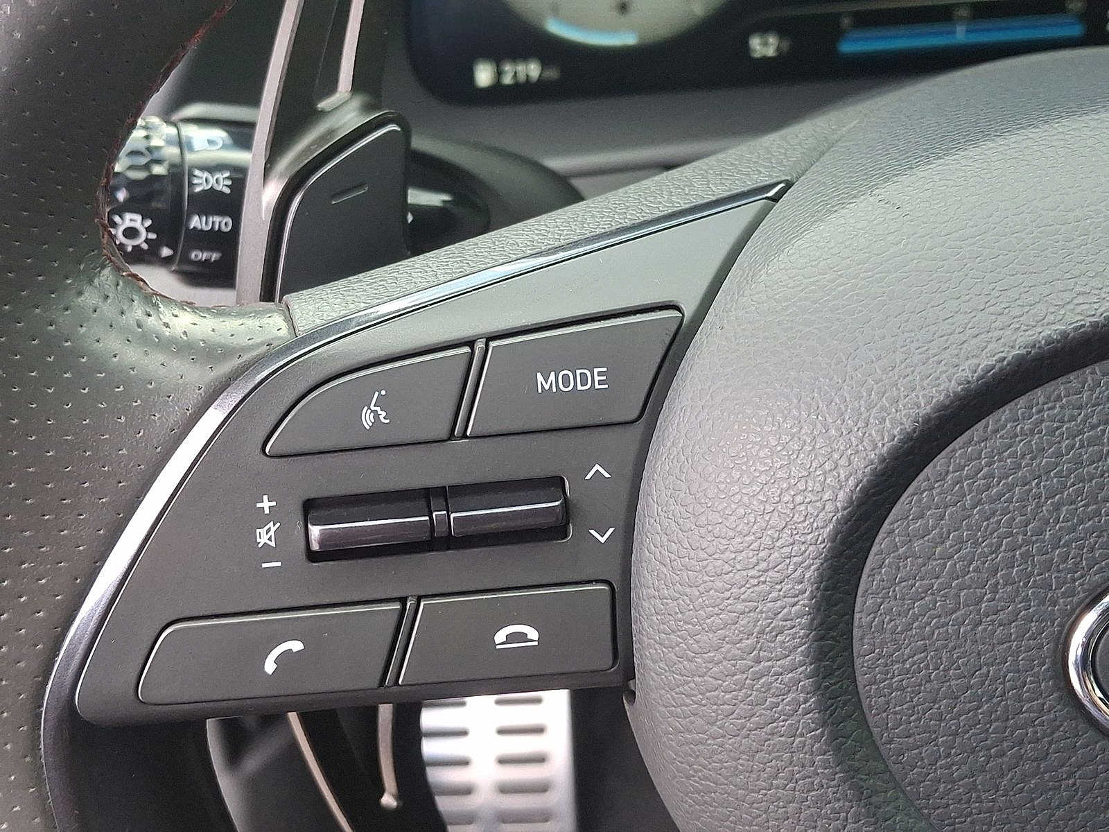 Thumbnail: 2022 Hyundai Sonata - 17