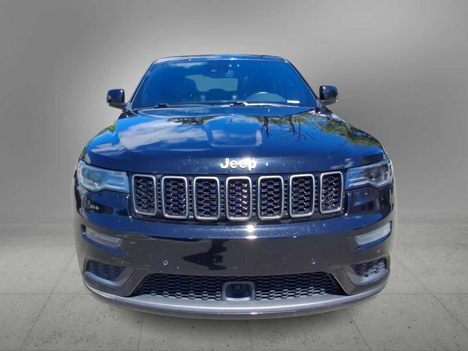 Thumbnail: 2018 Jeep Grand Cherokee - 3