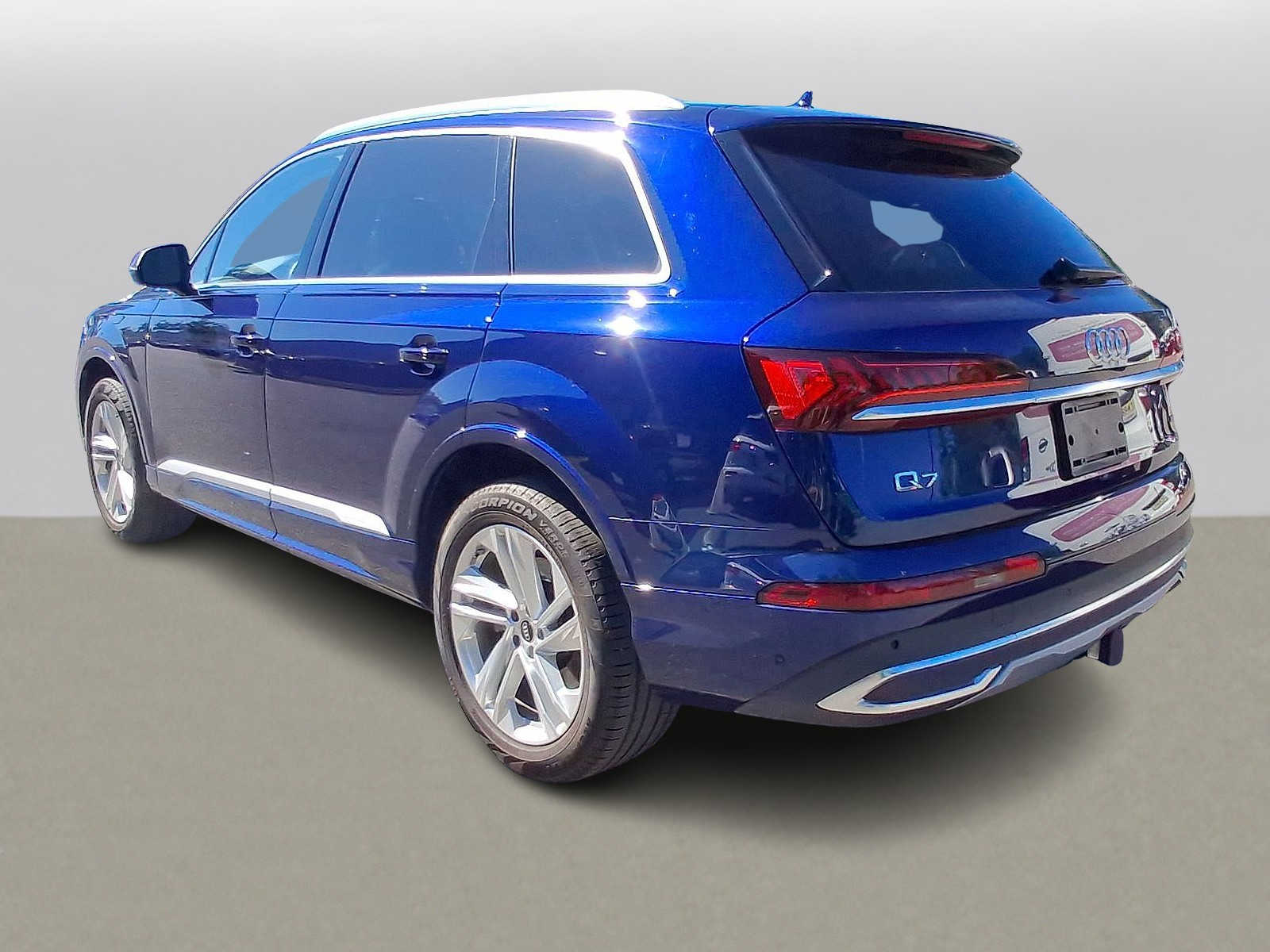 Thumbnail: 2023 Audi Q7 - 27