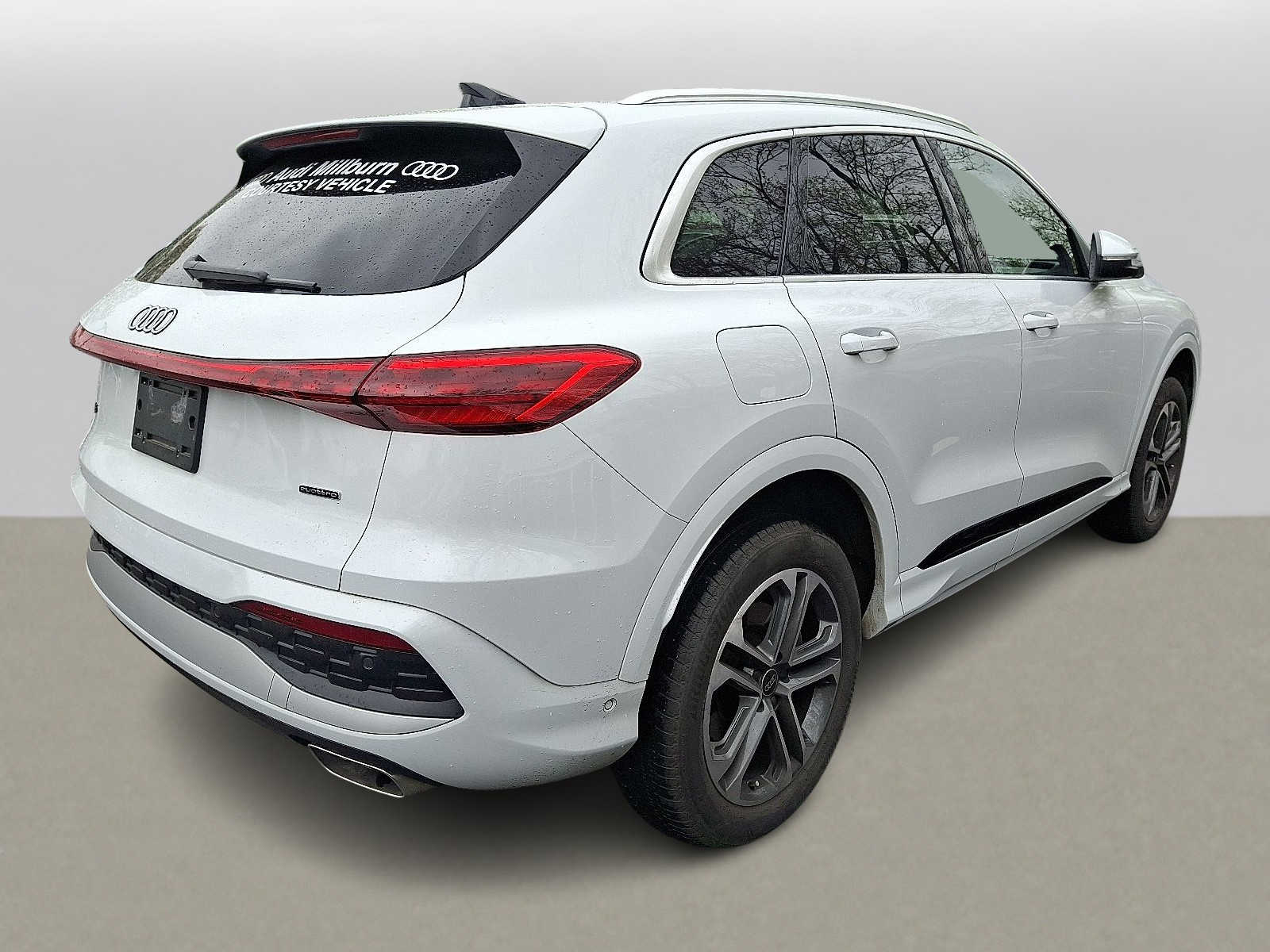 Thumbnail: 2025 Audi Q5 - 3