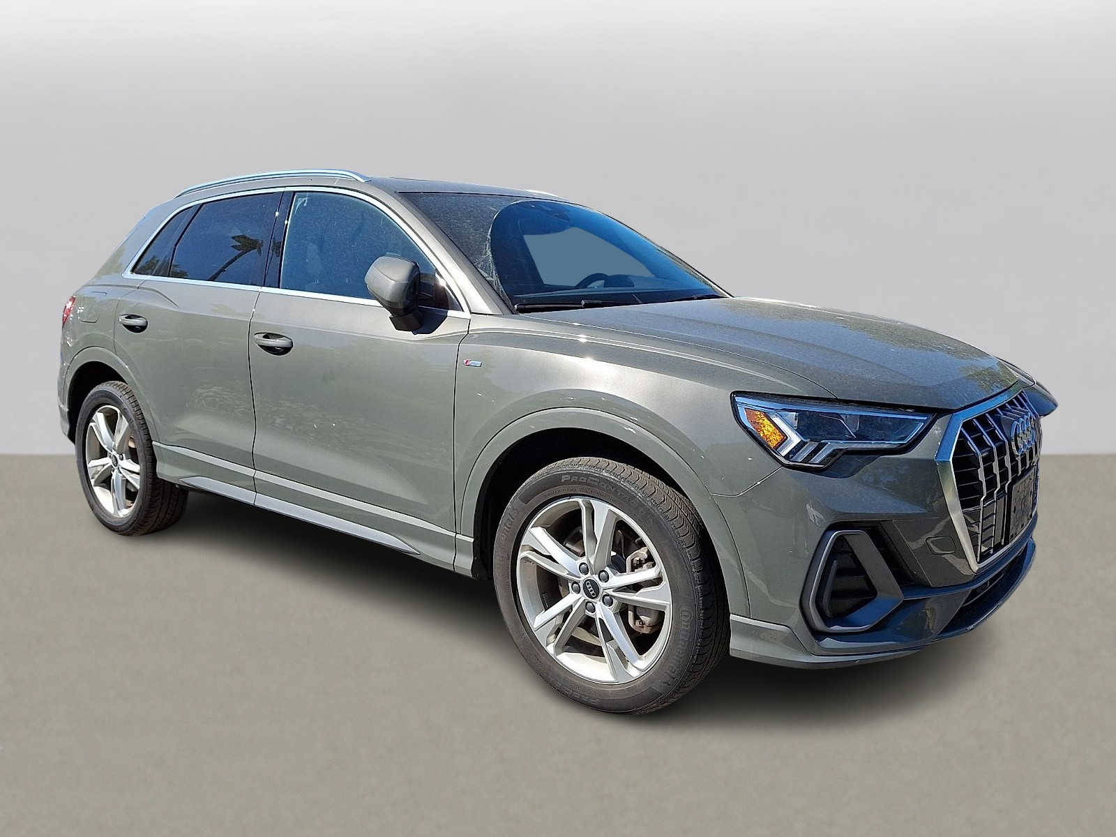 Thumbnail: 2023 Audi Q3 - 3