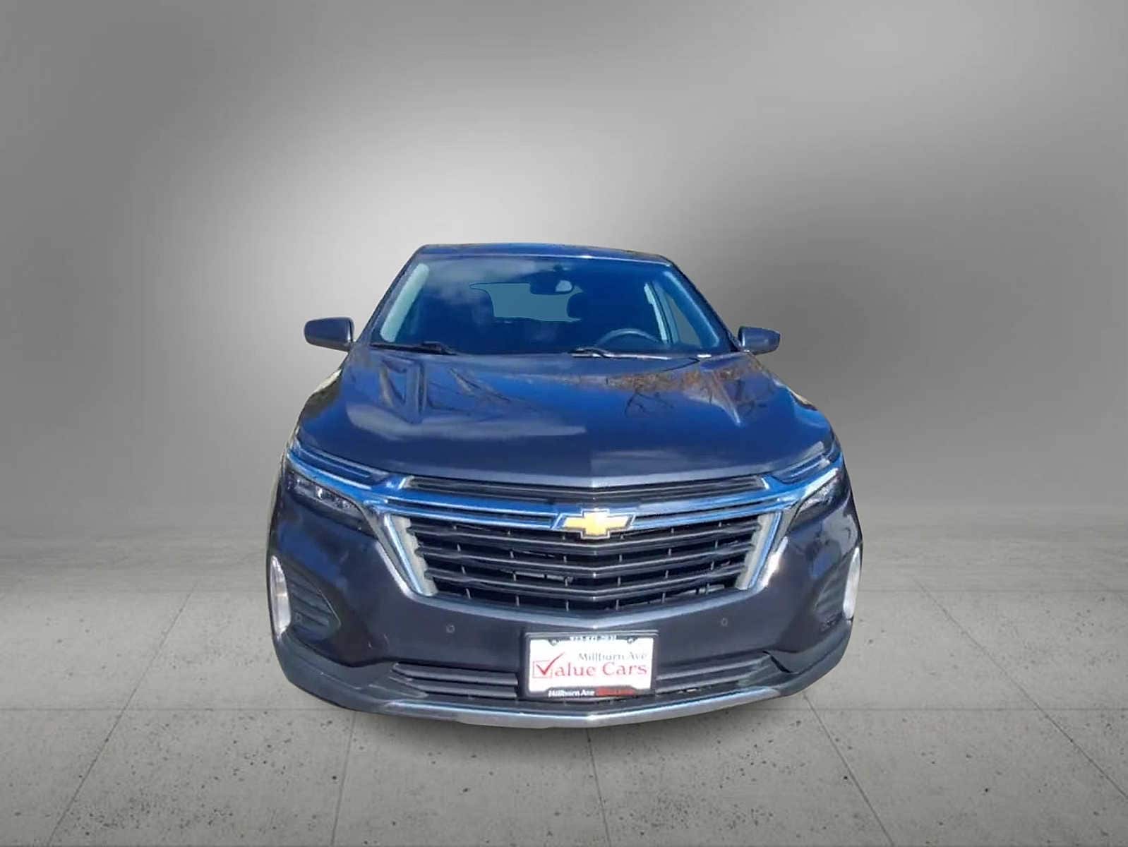 Thumbnail: 2022 Chevrolet Equinox - 3