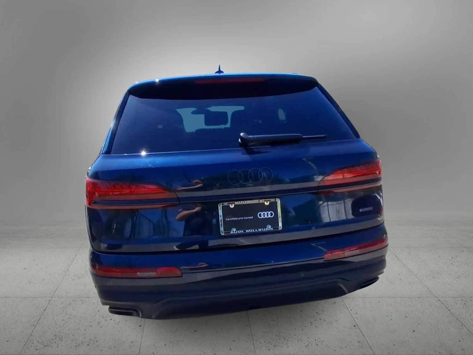 Thumbnail: 2026 Audi Q7 - 7