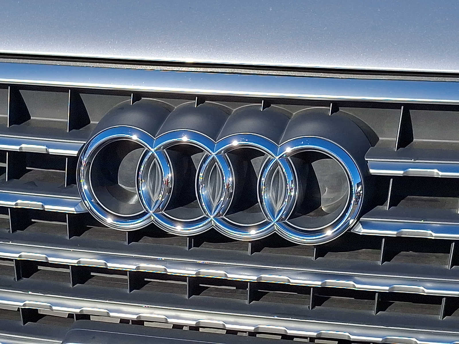 Thumbnail: 2017 Audi Q7 - 4