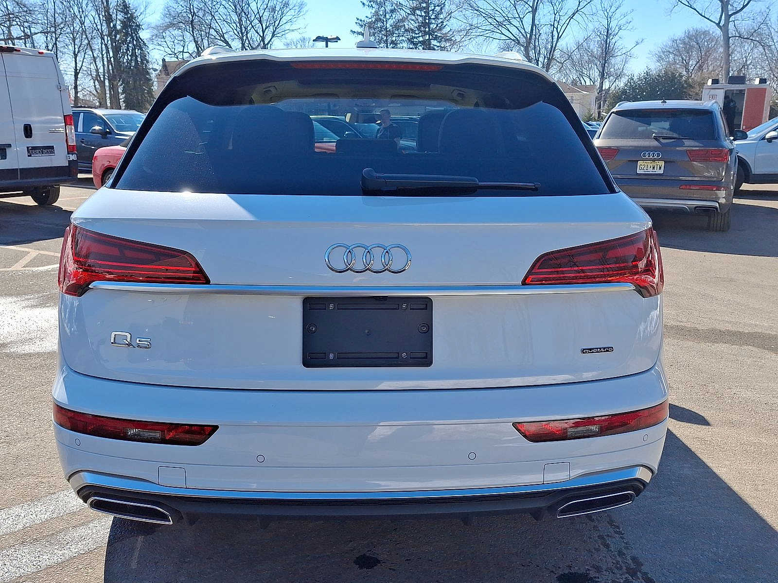 Thumbnail: 2023 Audi Q5 - 23