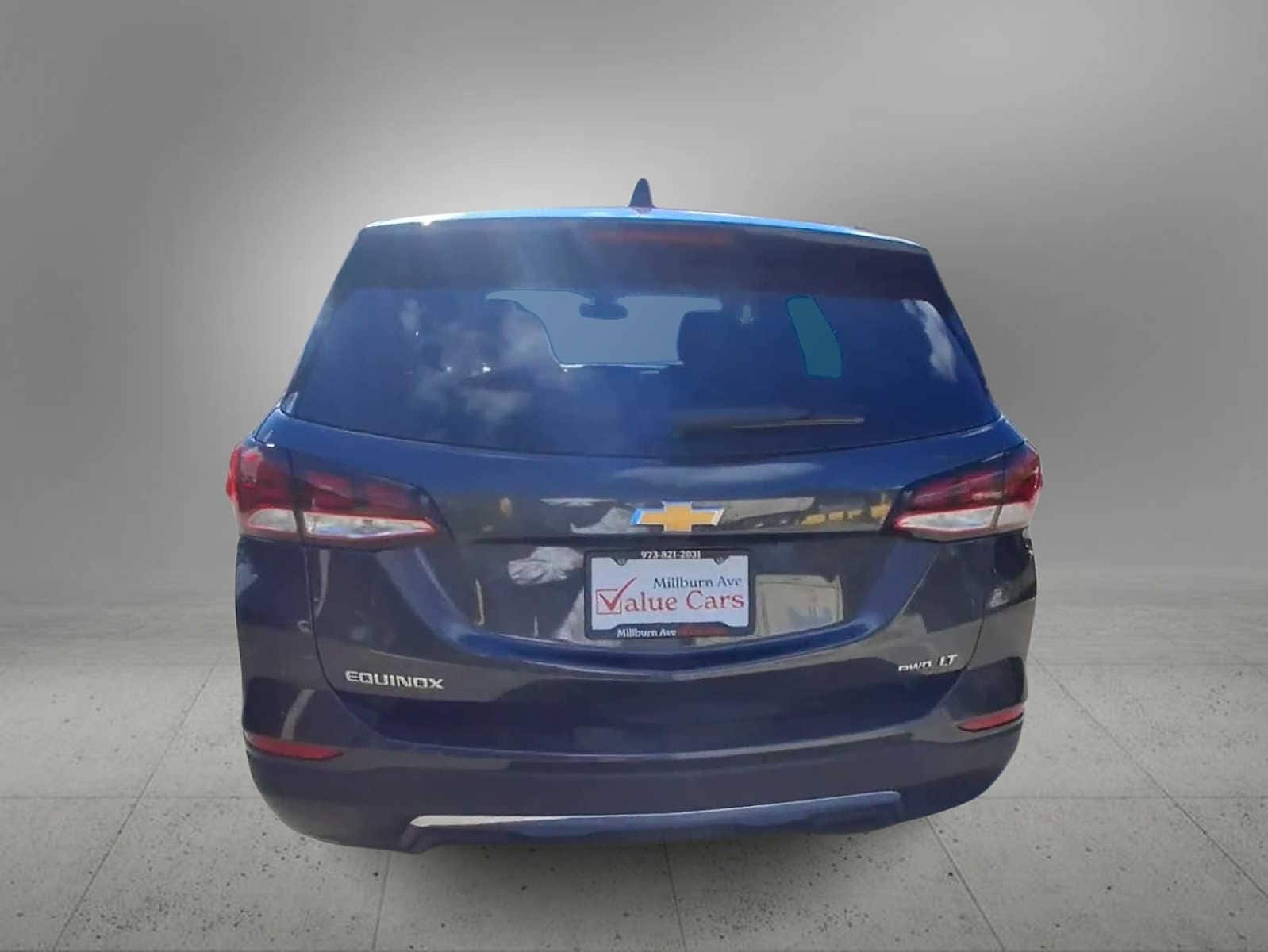 Thumbnail: 2022 Chevrolet Equinox - 7