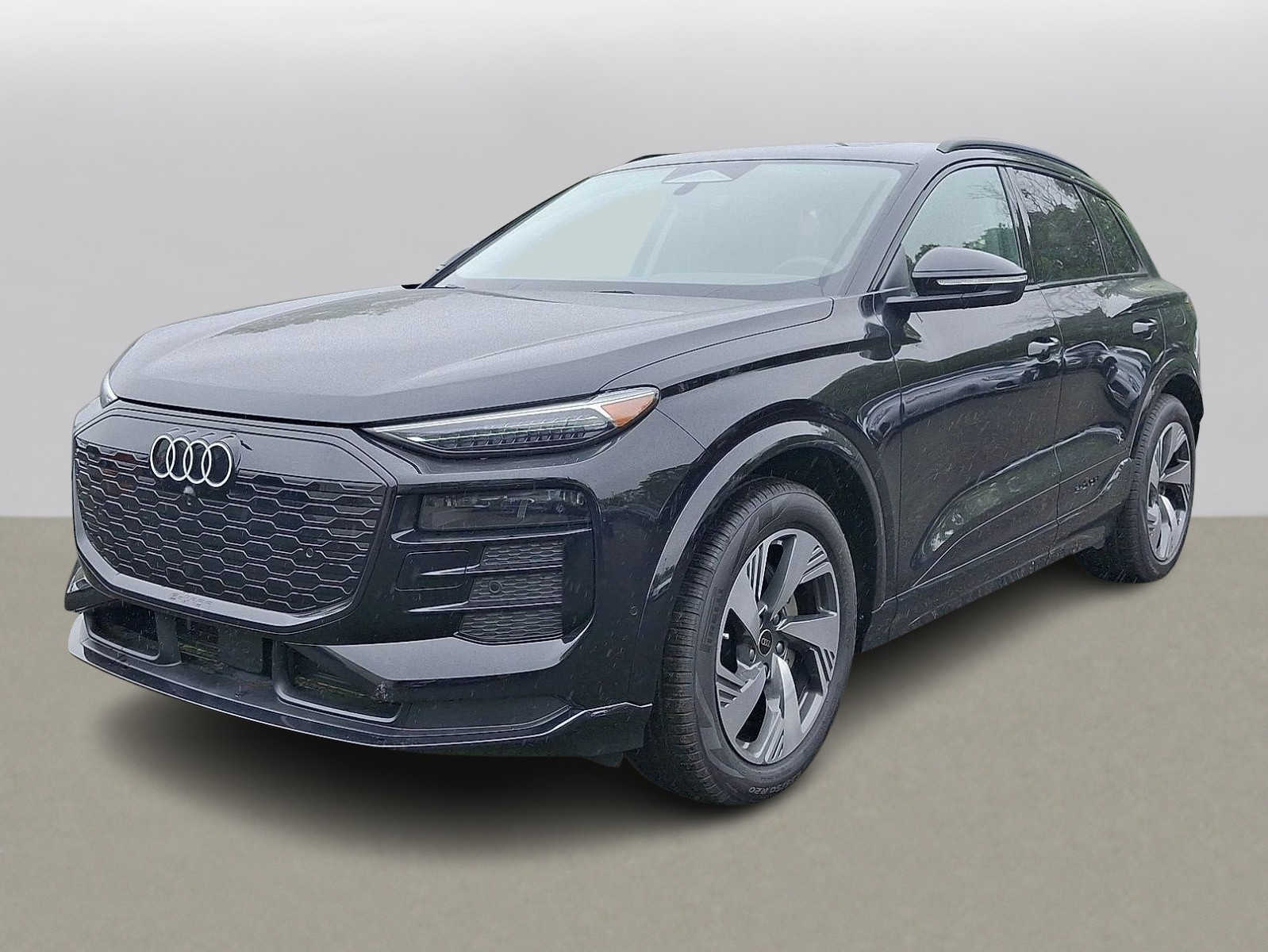 2025 Audi Q6 e-tron Prestige -
                  Maplewood, NJ