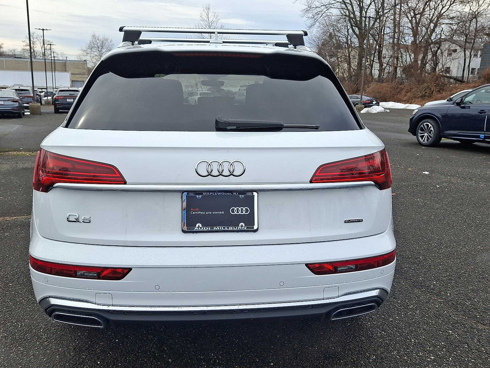 Thumbnail: 2023 Audi Q5 - 23