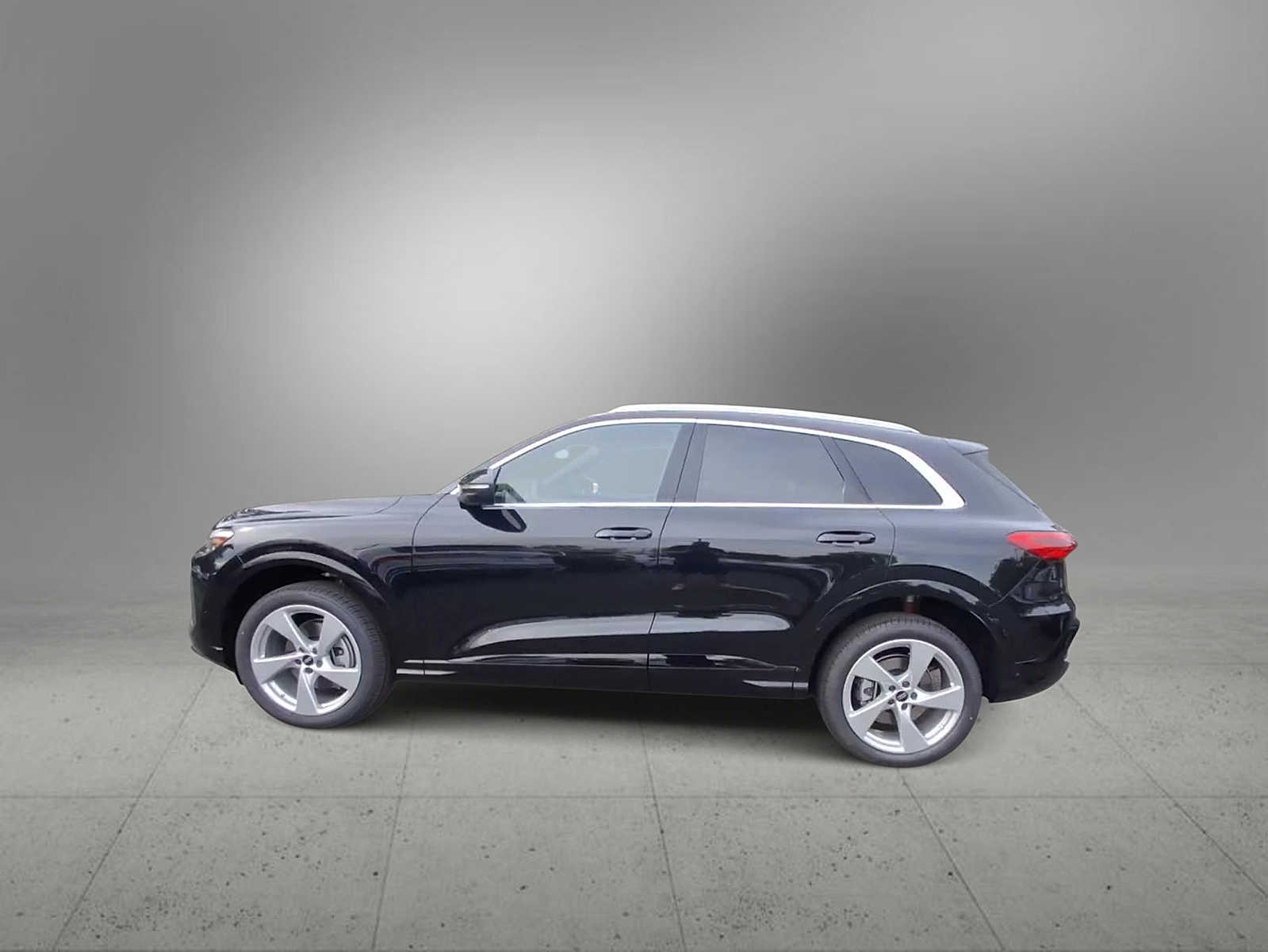 Thumbnail: 2025 Audi Q5 - 5