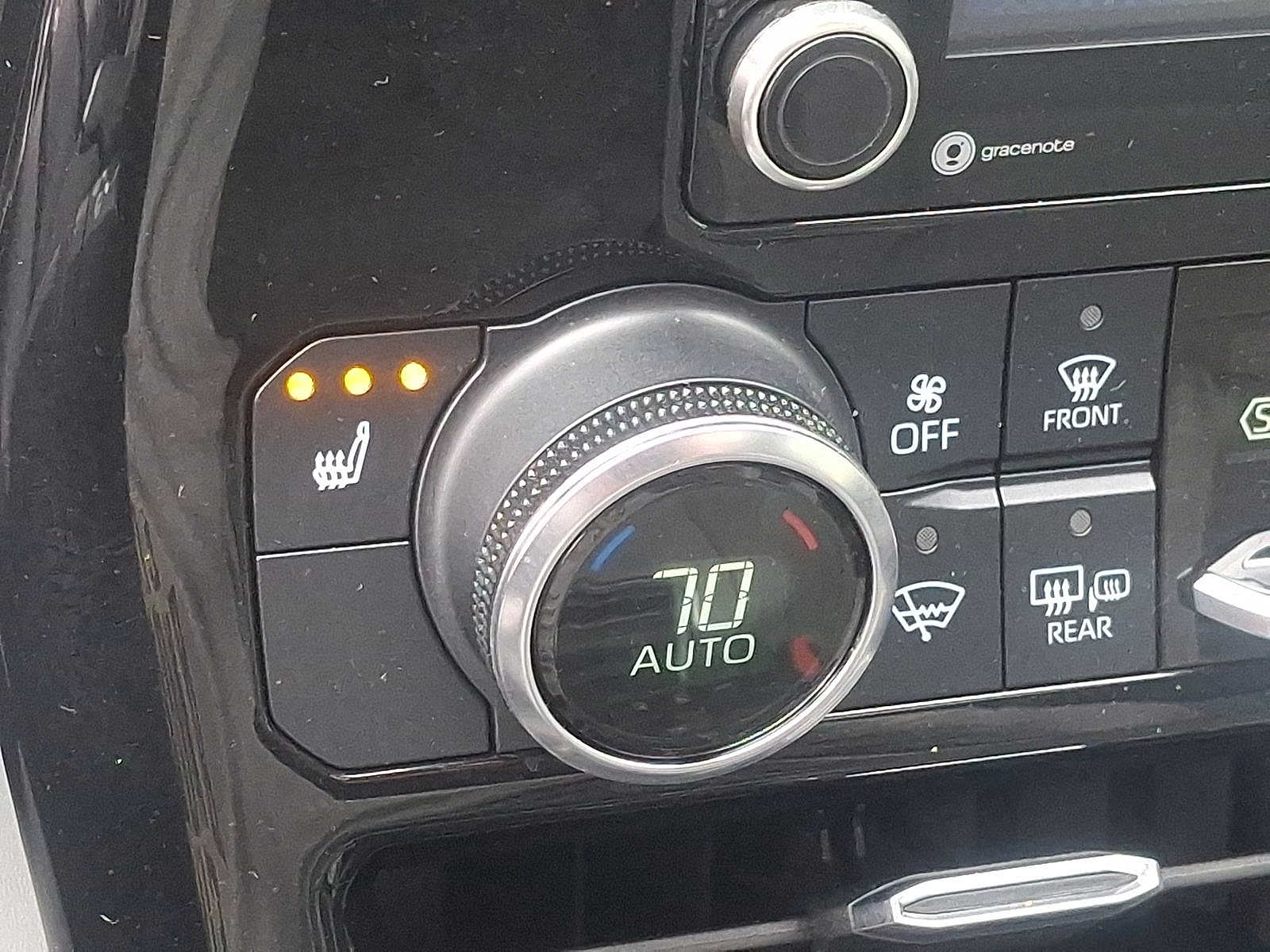 Thumbnail: 2022 Toyota Highlander - 18