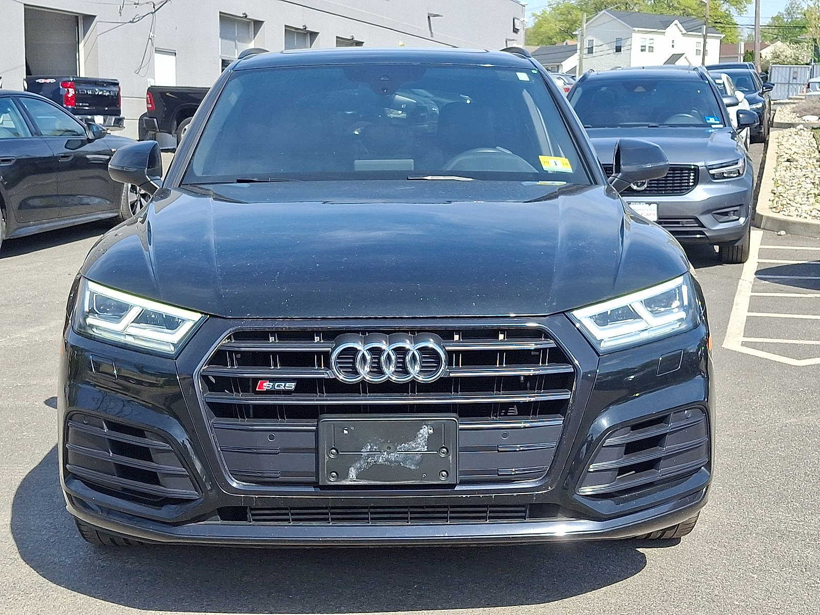 Thumbnail: 2020 Audi SQ5 - 29