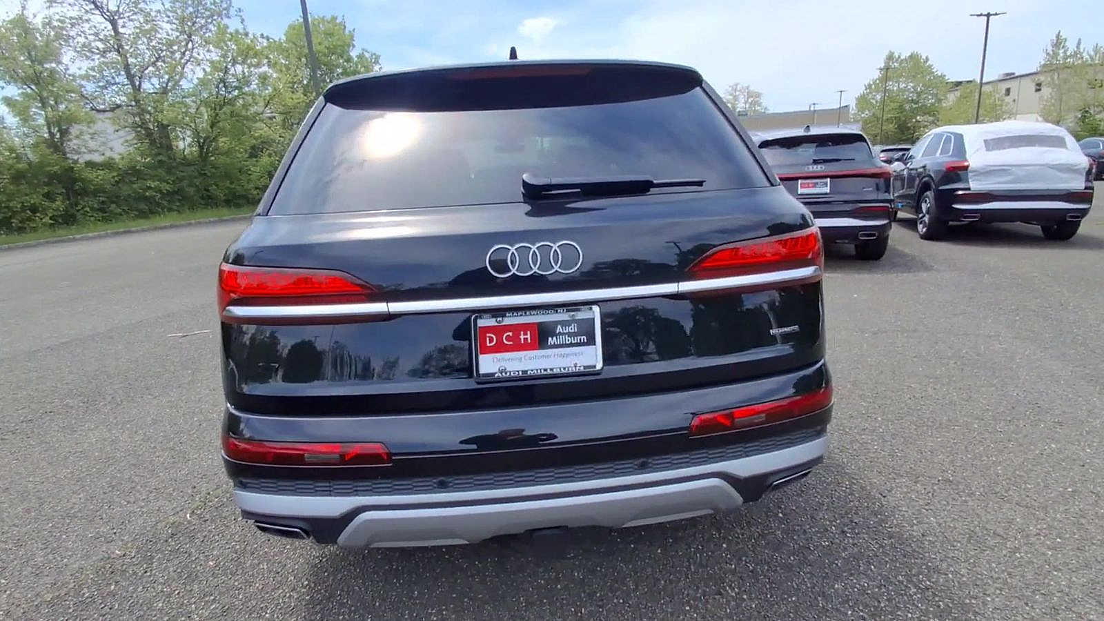 Thumbnail: 2026 Audi Q7 - 7