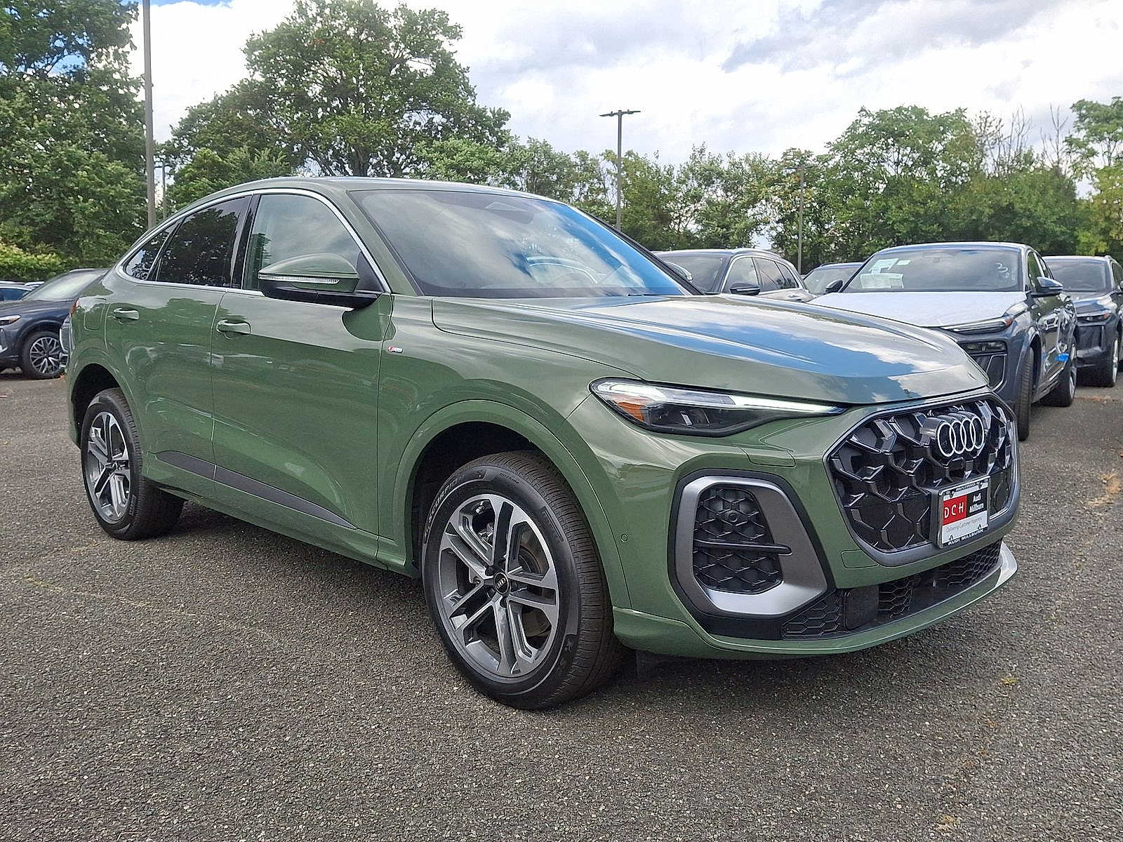 Thumbnail: 2025 Audi Q5 - 10