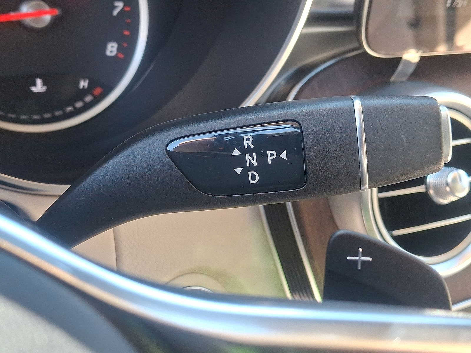 Thumbnail: 2022 Mercedes-Benz GLC - 12