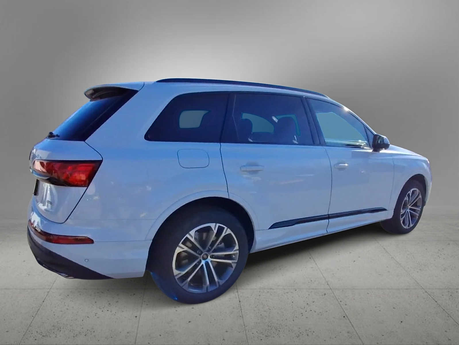 Thumbnail: 2026 Audi Q7 - 8