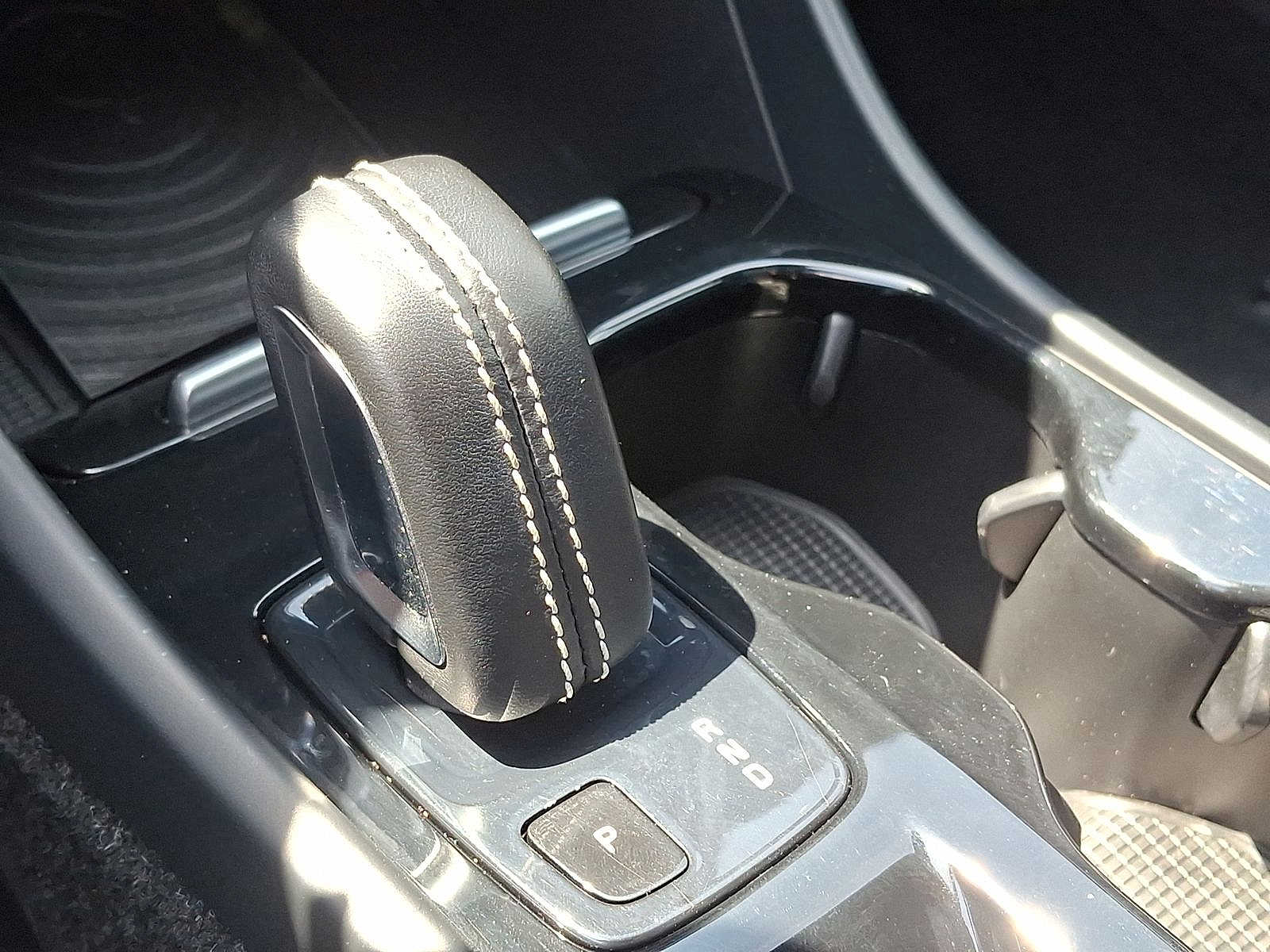 Thumbnail: 2019 Volvo XC40 - 12