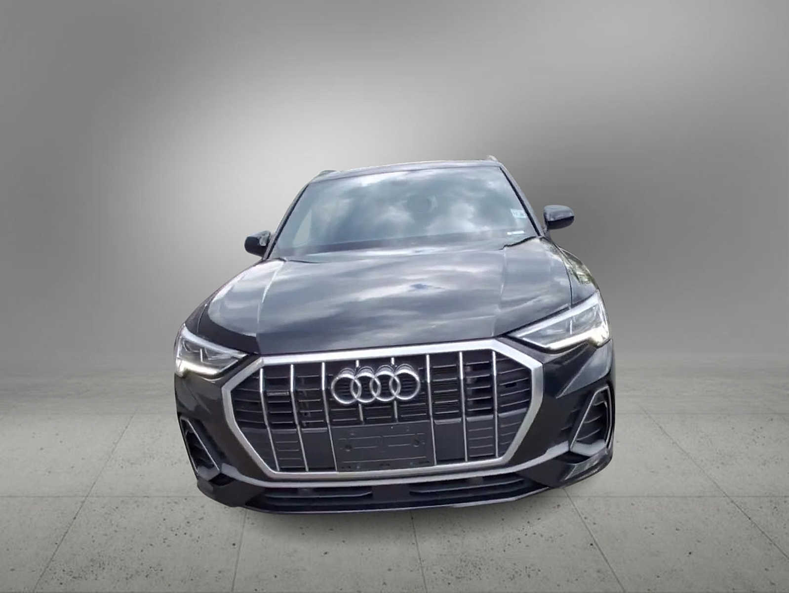 Thumbnail: 2024 Audi Q3 - 2