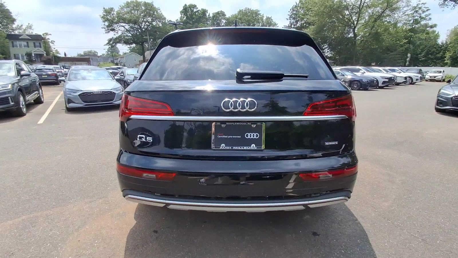 Thumbnail: 2022 Audi Q5 - 7