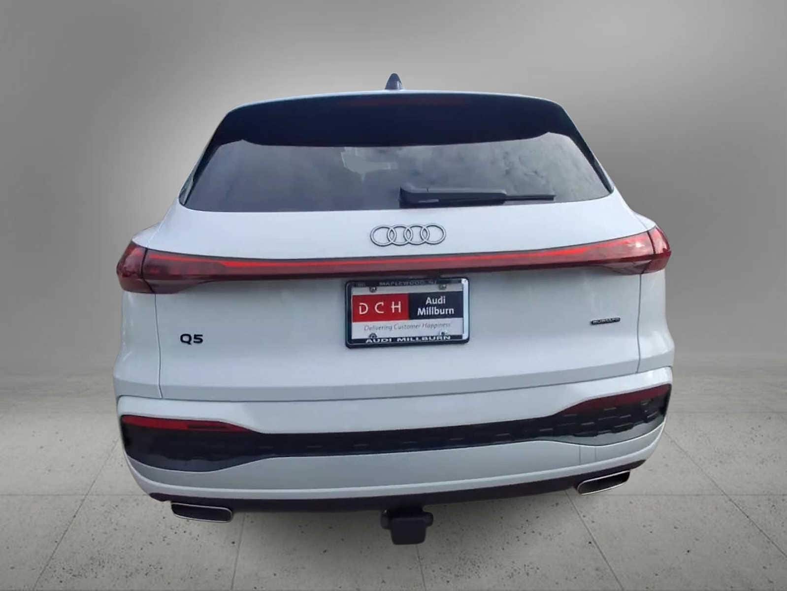 Thumbnail: 2025 Audi Q5 - 7