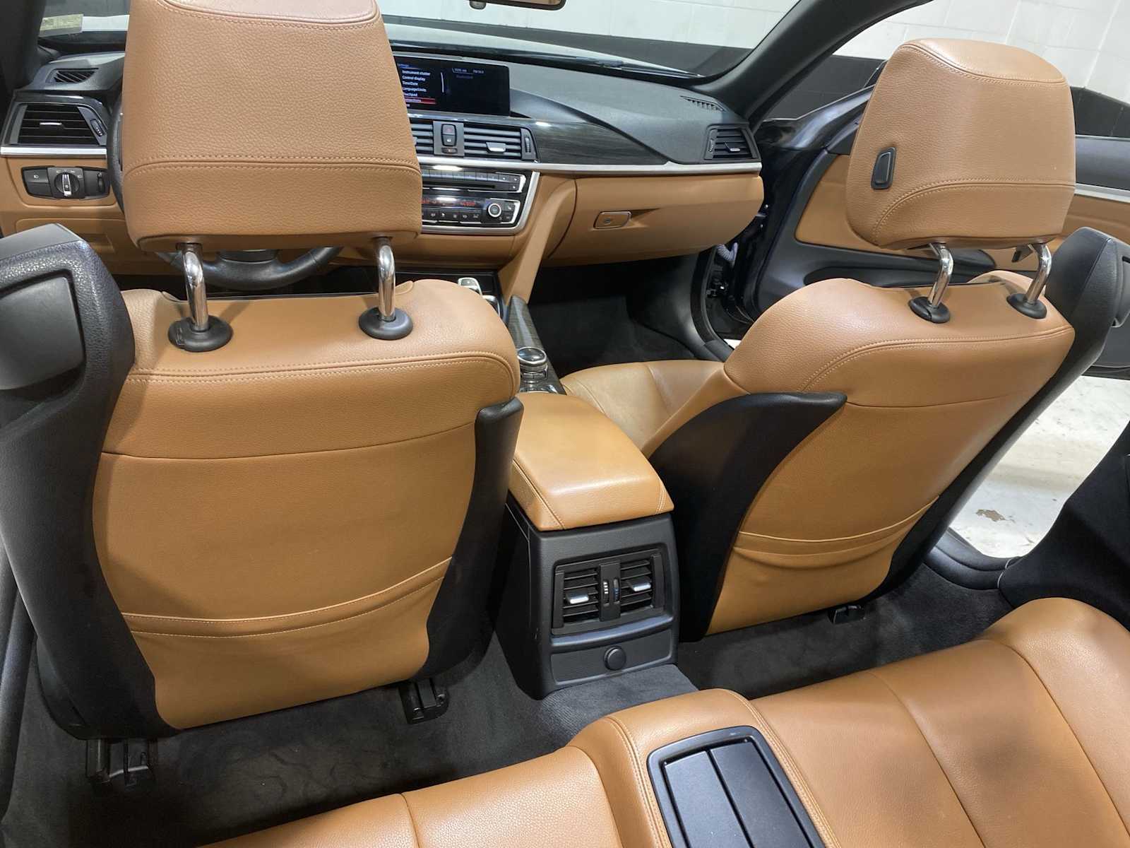 Thumbnail: 2015 BMW 4 Series - 12