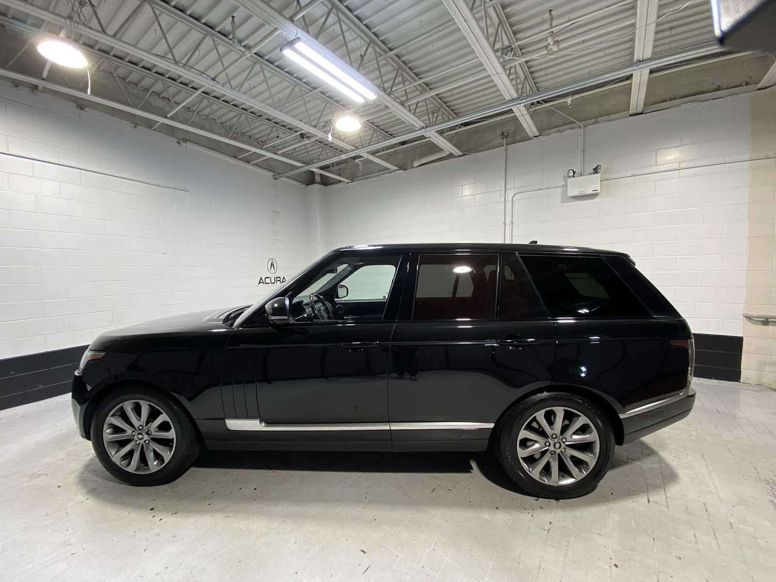 Thumbnail: 2016 Land Rover Range Rover - 3