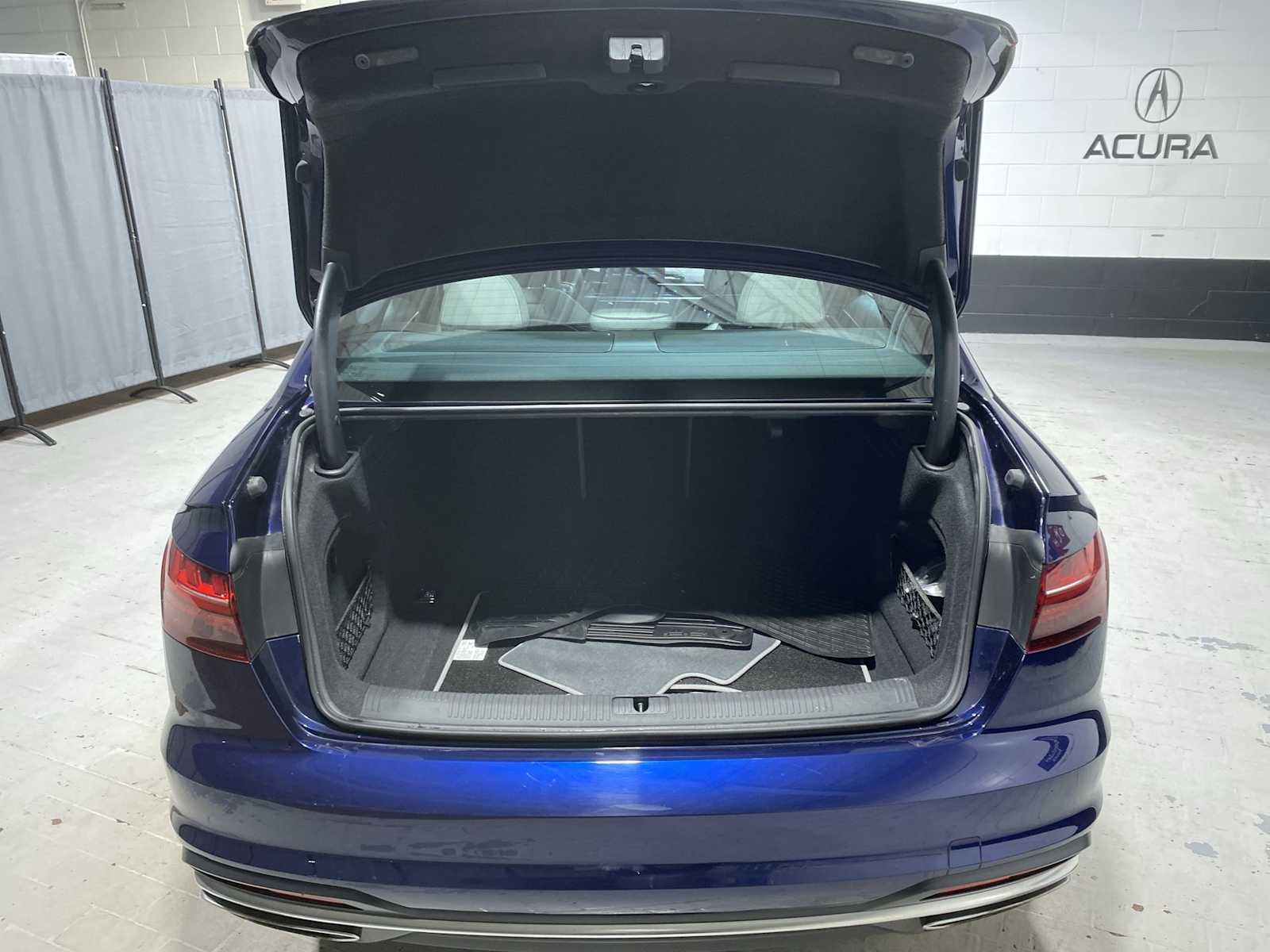 Thumbnail: 2020 Audi A4 - 19
