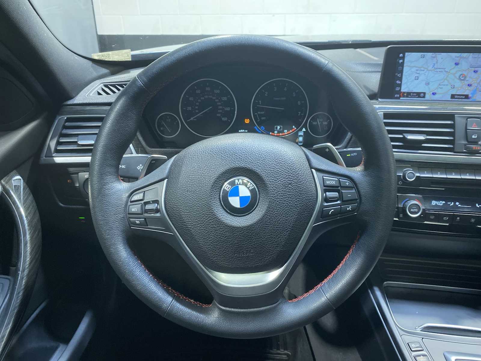 Thumbnail: 2018 BMW 3 Series - 15