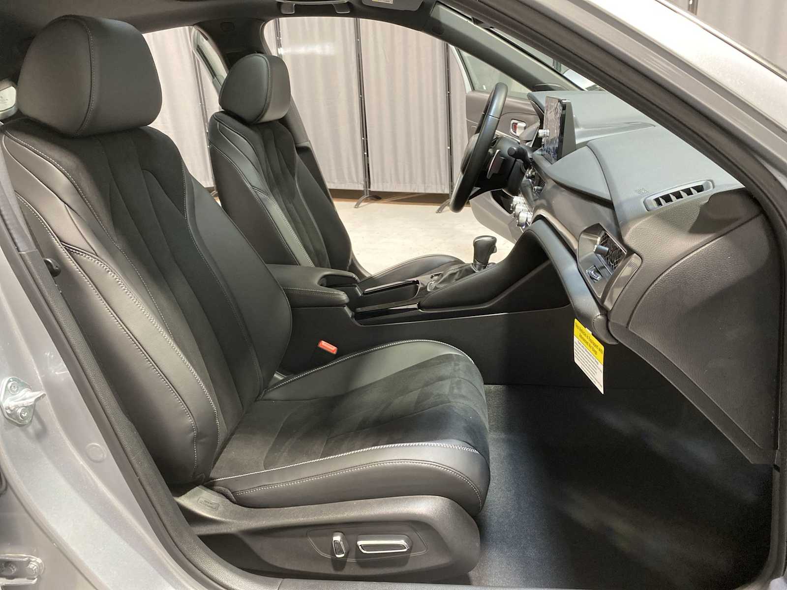 Thumbnail: 2024 Acura Integra - 14