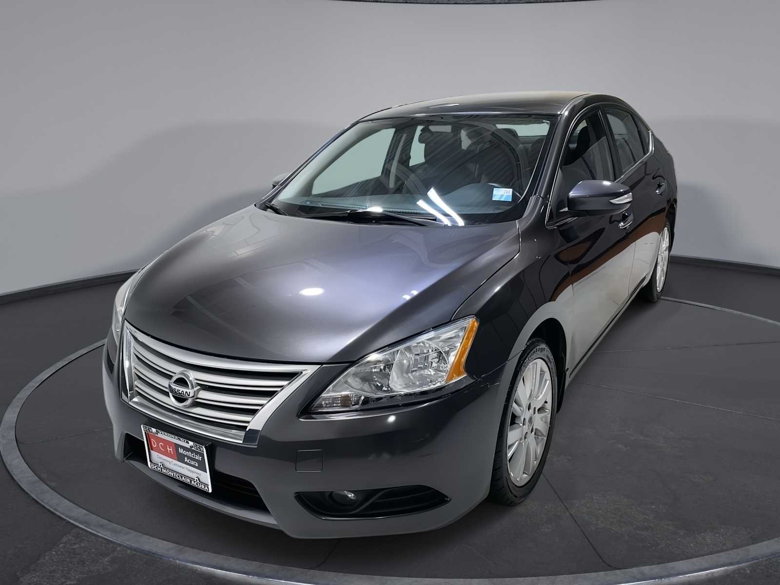 2014 Nissan Sentra SL Hero Image