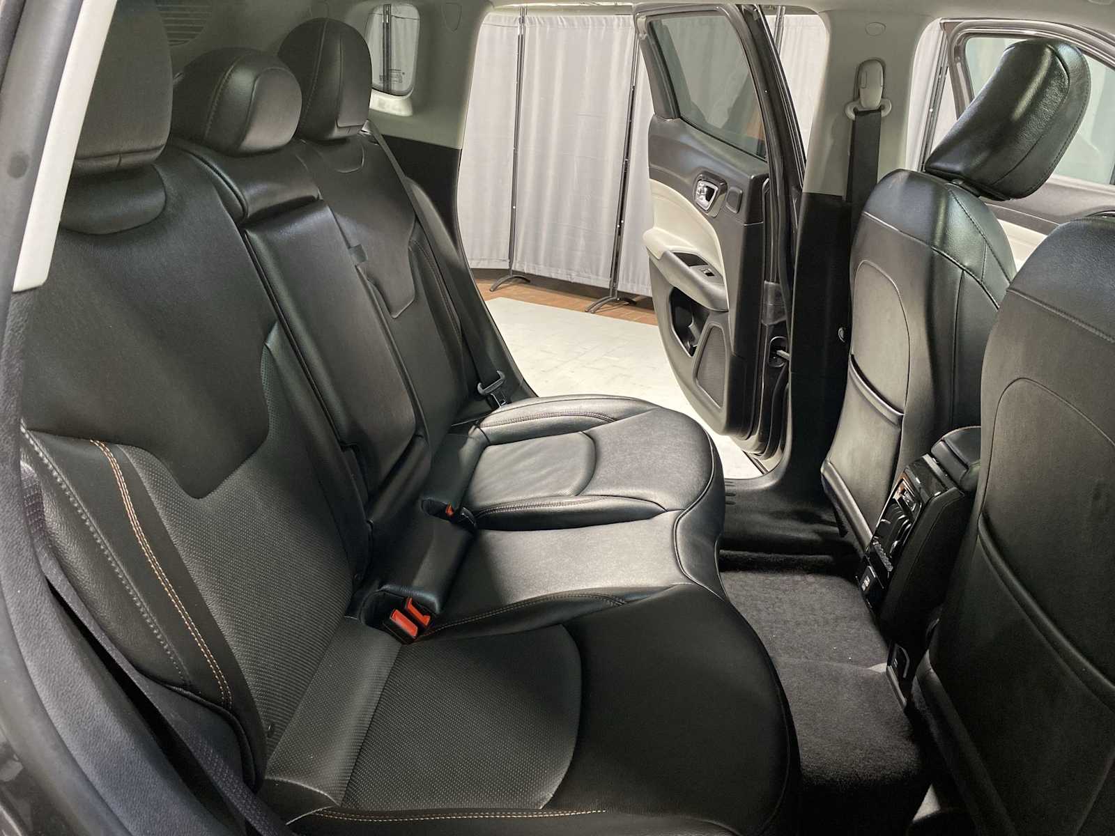 2022 Jeep Compass Limited 13