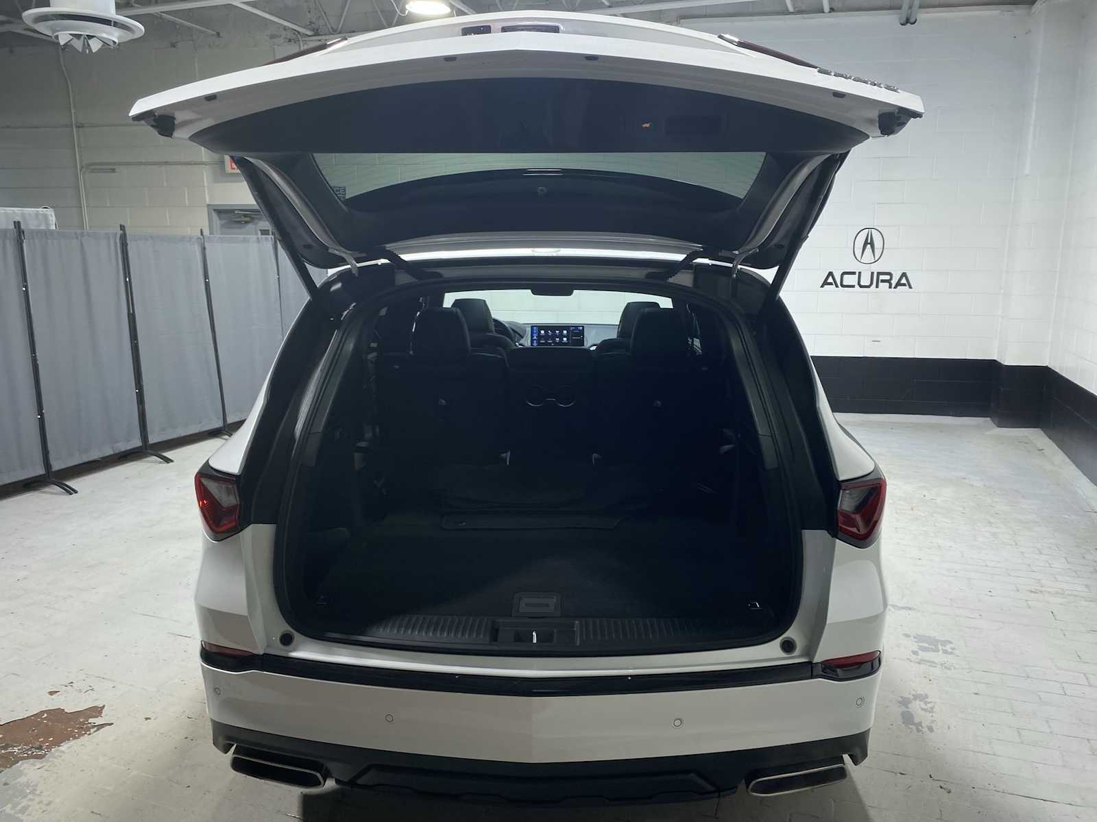 Thumbnail: 2026 Acura MDX - 19