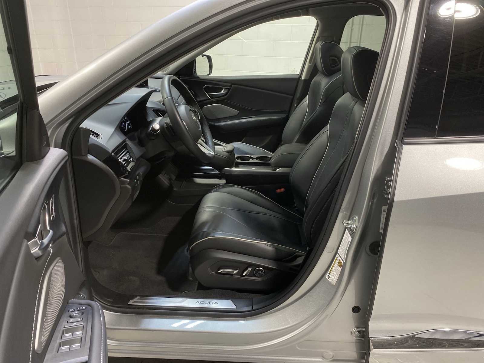 Thumbnail: 2025 Acura RDX - 2