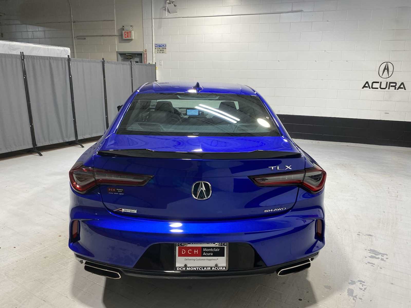Thumbnail: 2023 Acura TLX - 5