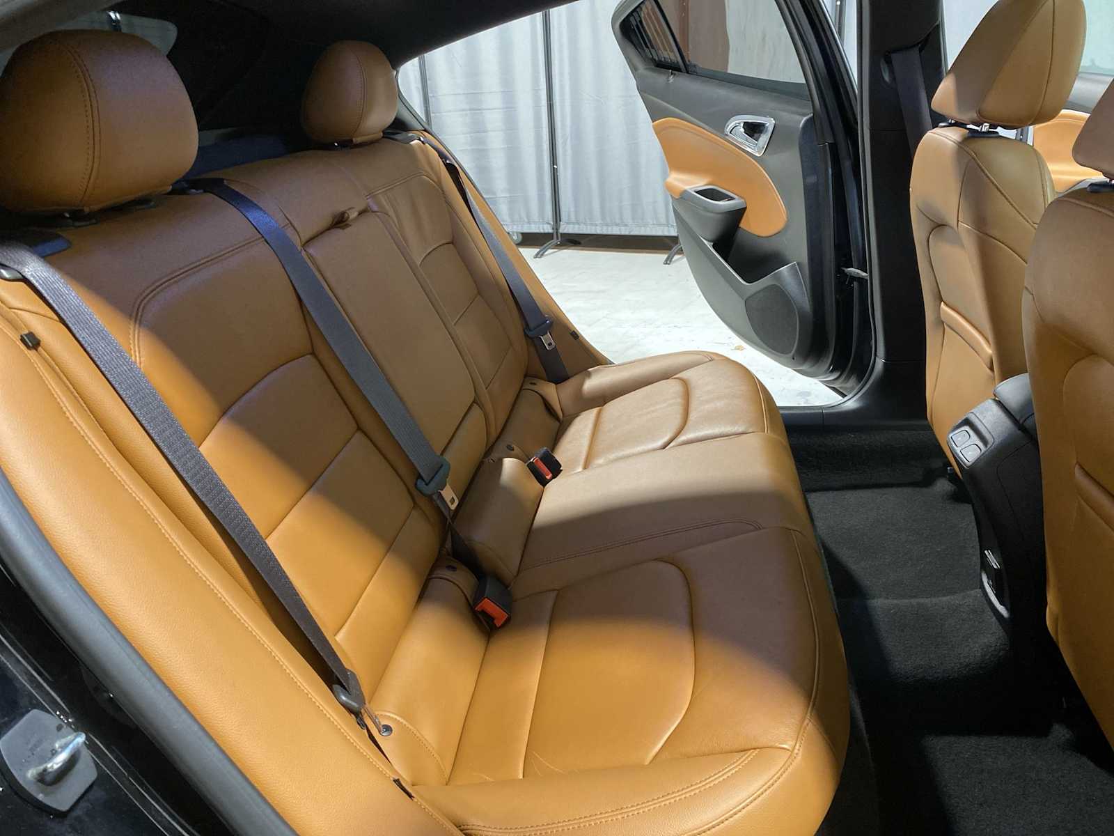 Thumbnail: 2017 Chevrolet Cruze - 13