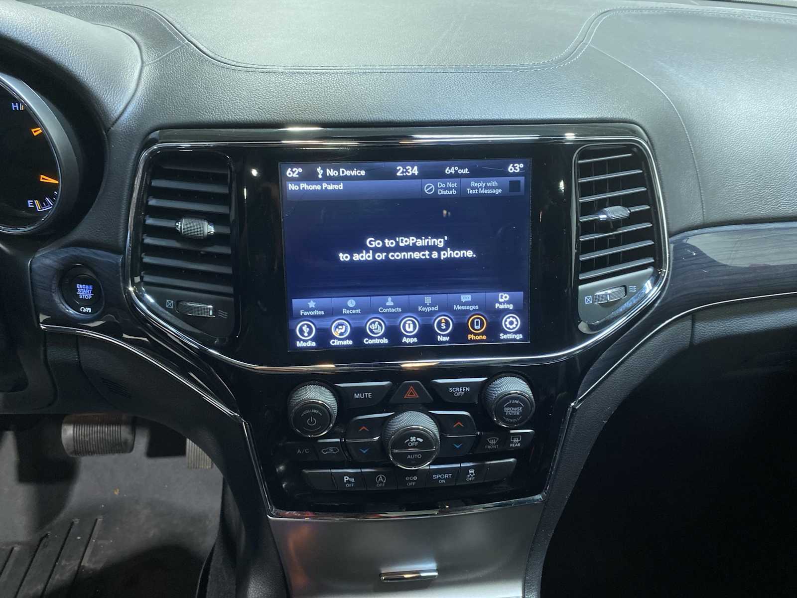 Thumbnail: 2019 Jeep Grand Cherokee - 16