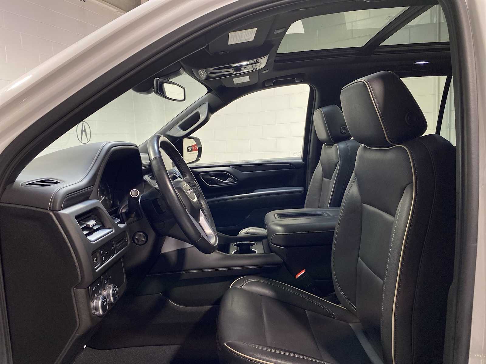 2021 GMC Yukon SLT 2
