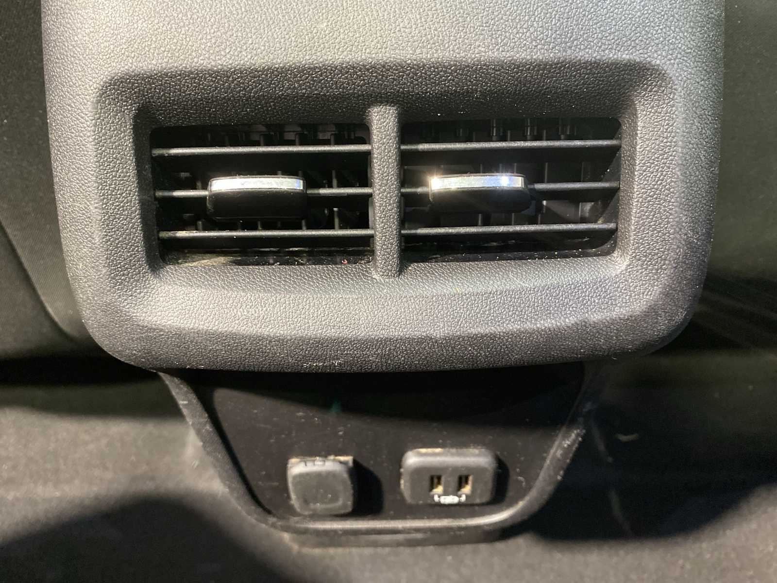 Thumbnail: 2018 Chevrolet Equinox - 25