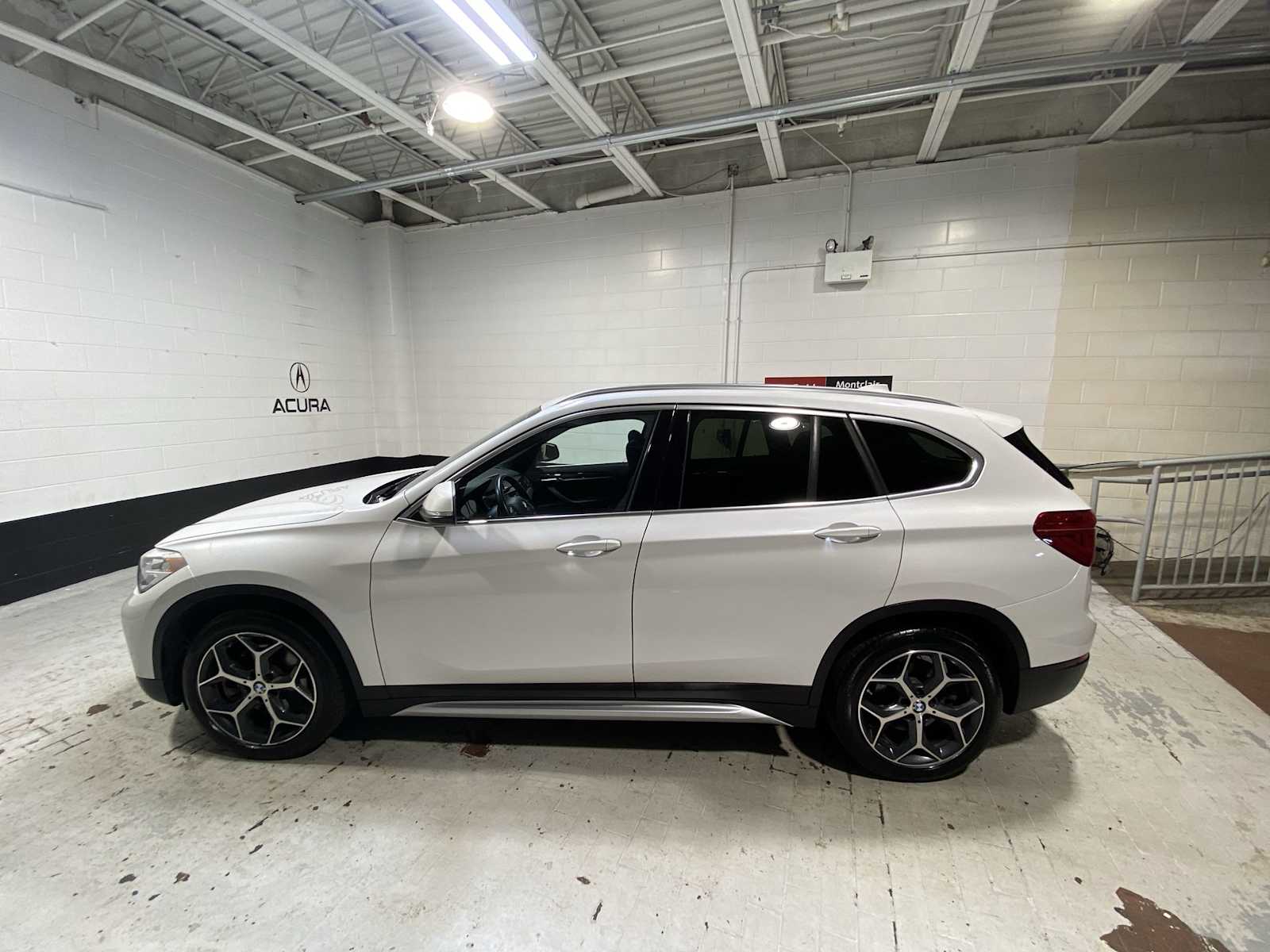 Thumbnail: 2018 BMW X1 - 3